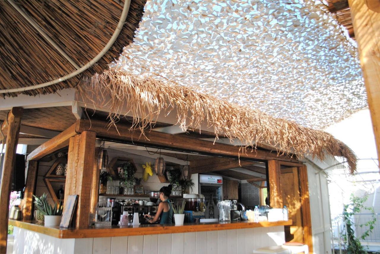 Puerto Seaside Rooms Akhladheri Экстерьер фото