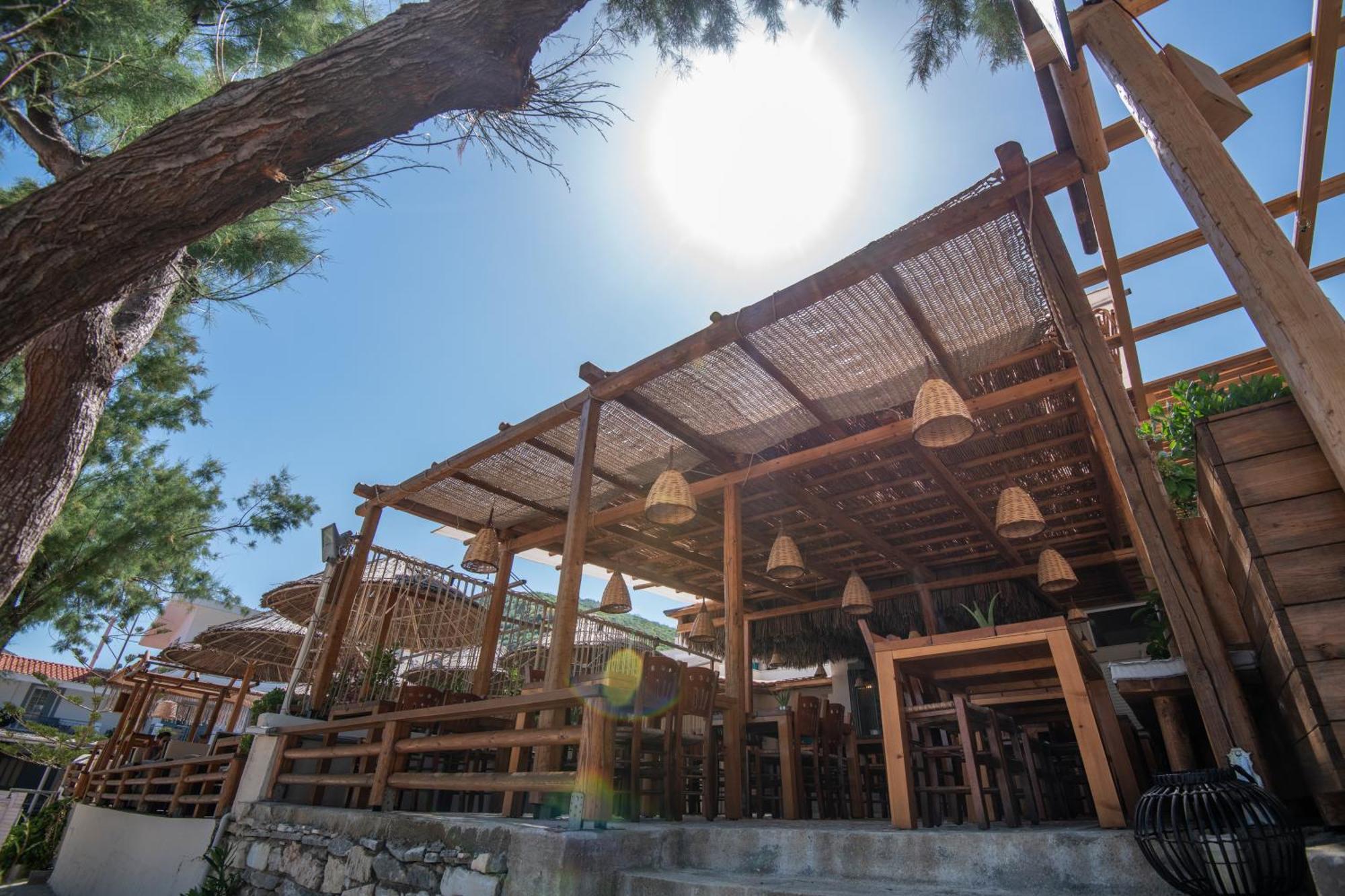 Puerto Seaside Rooms Akhladheri Экстерьер фото